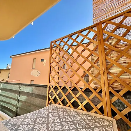 Sanremo- Affittasi Licia Home, Con Aria Condizionata Centralissimo A Pochissima Distanza Da Ariston, Casino E Dal Mare San Remo
