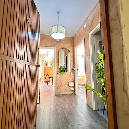Sanremo- Affittasi Licia Home, Con Aria Condizionata Centralissimo A Pochissima Distanza Da Ariston, Casino E Dal Mare San Remo