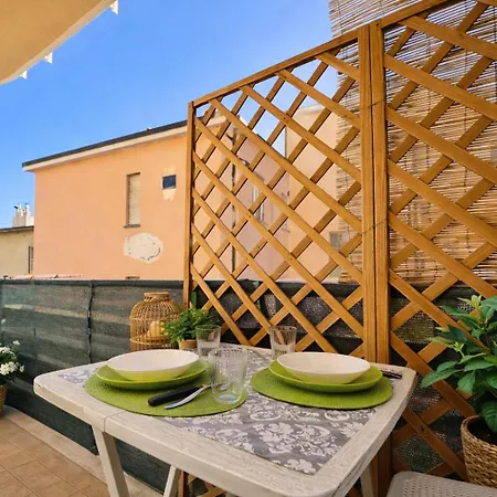 L&r - Affittasi Licia Home, Con Aria Condizionata E Wi-fi Centralissimo A Pochissima Distanza Da Ariston, Casino E Dal Mare דירה סנרמו