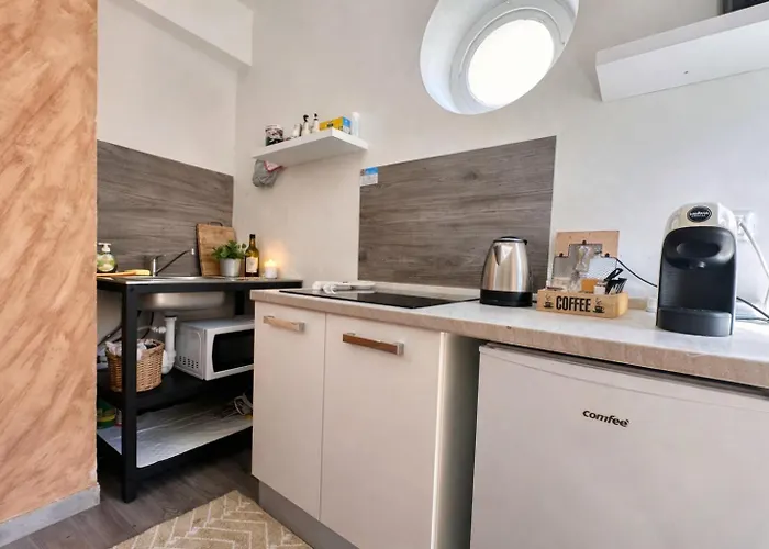 Sanremo- Affittasi Licia Home, Con Aria Condizionata Centralissimo A Pochissima Distanza Da Ariston, Casino E Dal Mare * سانريمو